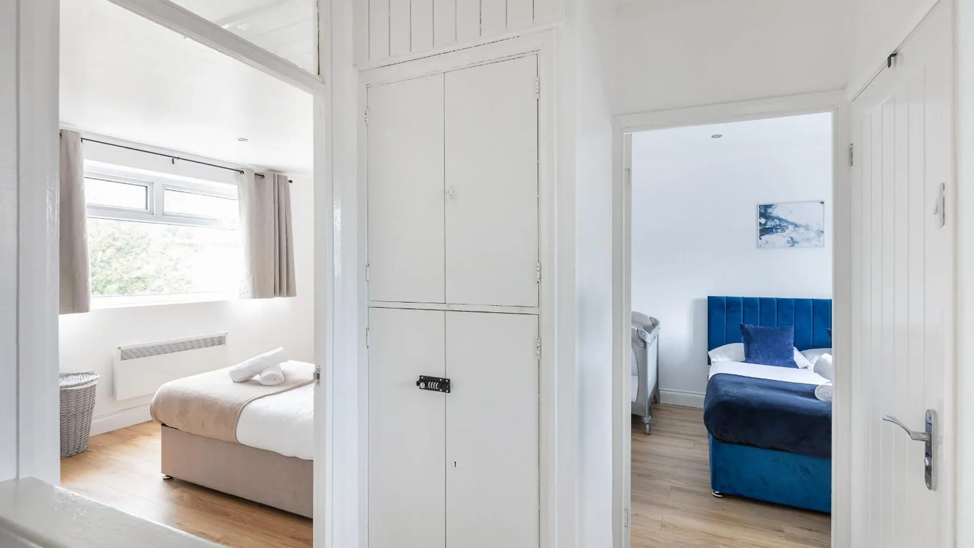Ferienhaus City Gem - 2 Bed House, 6 Mins From Liverpool Street, Shops & Restaurants London